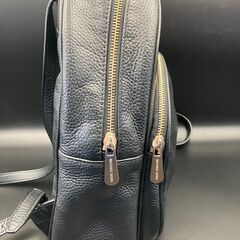 【MICHAEL KORS マイケルコース】 バックパックの画像