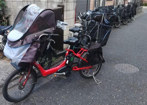 e250?️??土日も?️お子様と?土足のまま?いろいろなタイプの電動自転車ご試乗可能?  ?電動自転車・リサイクル専門店　?　ご試乗