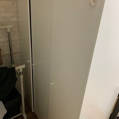 家具 収納棚　IKEAワードロープ