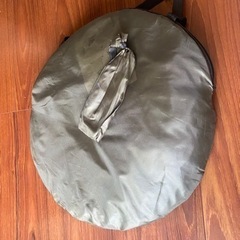 ※仮決定※【ほぼ新品】ダイソーテント（アウトドア・キャンプ・おもちゃ）
