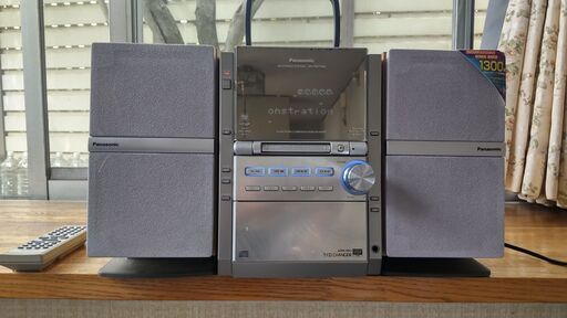 ビデオカメラ、ムービーカメラ Panasonic SA-PM77MD