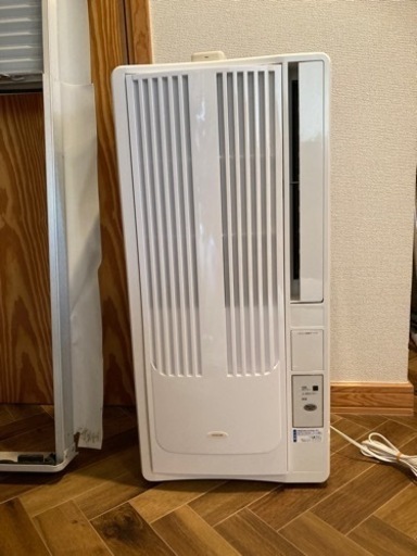 ウインド\nエアコン　6〜7畳　 コイズミ　美品　引き取り限定。
