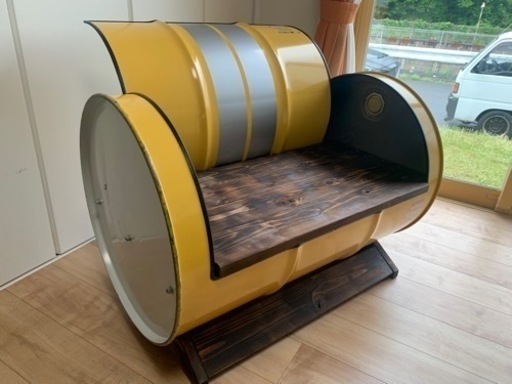 ドラム缶リメイクベンチ\n