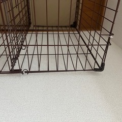 ペット用品　サークル　ケージ　屋根付き家具の画像