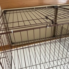 ペット用品　サークル　ケージ　屋根付き家具の画像