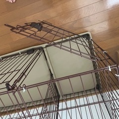 ペット用品　サークル　ケージ　屋根付き家具の画像
