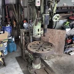 般若鐡工所製 ボール盤 縦型・ベルト式・200v・0.75kw（...