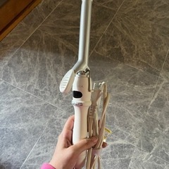 SALONIA コテ　ホワイト　美品♪