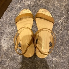 サンダルSサイズ　ほぼ新品