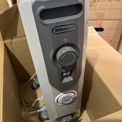 デロンギ　オイルヒーター　新品同様！