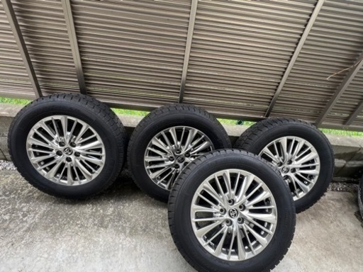トヨタ　アルファード　純正　タイヤ(ホイル付き) 225/60R17 ⭐️