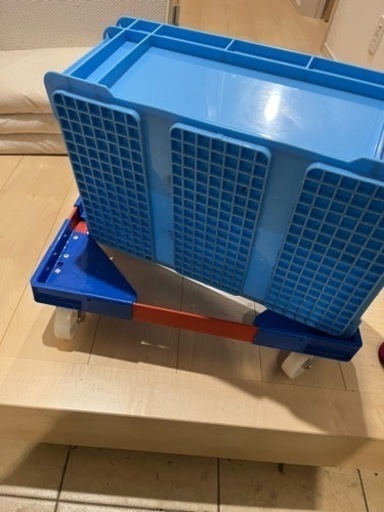 代車と容器