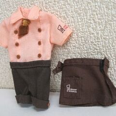 リカちゃん 制服セット ミスタードーナツショップ、くるくるかいてんずし 　まとめて ミスド 帽子 エプロン 洋服　☆ PayPay(ペイペイ)決済可能 ☆ 札幌市 豊平区 平岸 平岸店の画像