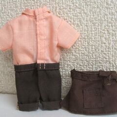 リカちゃん 制服セット ミスタードーナツショップ、くるくるかいてんずし 　まとめて ミスド 帽子 エプロン 洋服　☆ PayPay(ペイペイ)決済可能 ☆ 札幌市 豊平区 平岸 平岸店の画像