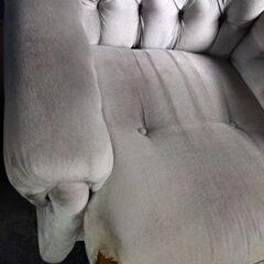 【お渡し先 決定】￥0【無料】1人 昭和の高級ソファー 小～中破れ 自然劣化が進んでます　富山市新庄にて引取限定の画像