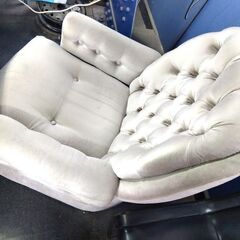 【お渡し先 決定】￥0【無料】1人 昭和の高級ソファー 小～中破れ 自然劣化が進んでます　富山市新庄にて引取限定の画像