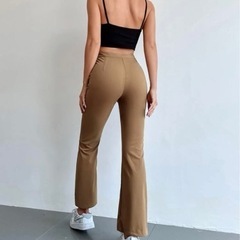 ♡SHEIN シームフロント ハイウェスト フレアレッグパンツの画像