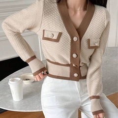 ☆DAZY ☆🤎対比カラー ボタン付き カーディガン L🤎の画像