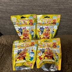 アンパンマン　バスボム　バスボール　バンダイ　びっくらたまご　入...