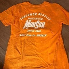moussy Tシャツの画像