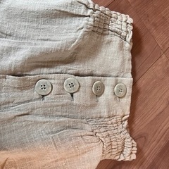 AZUL リラックスボタンパンツの画像