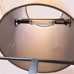 DIESEL LIVING(ディーゼルリビング)with FOSCARINI(フォスカリーニ)Fork(フォーク)フロアランプ。ヴィンテージライクのシェードにメタルボディが遊び心溢れるフロアスタンド♪の画像