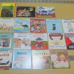 【お渡し先決定済み】知育絵本セット■こどものとも　年少さん向け60冊■中古美品の画像