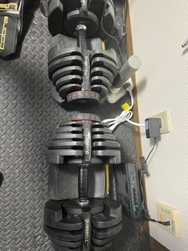 １５日迄早い者勝ち商談中40㌔x2可変式ダンベル、可変ベンチ、姿見鏡セット