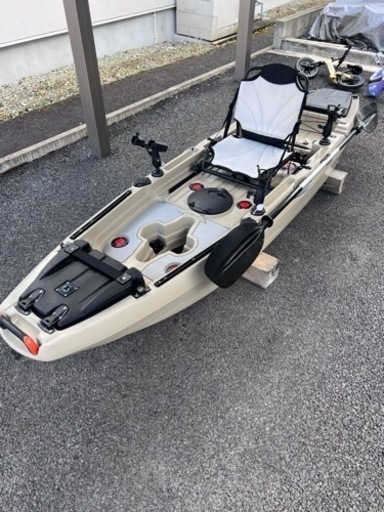 ペダル式フィッシングカヤック