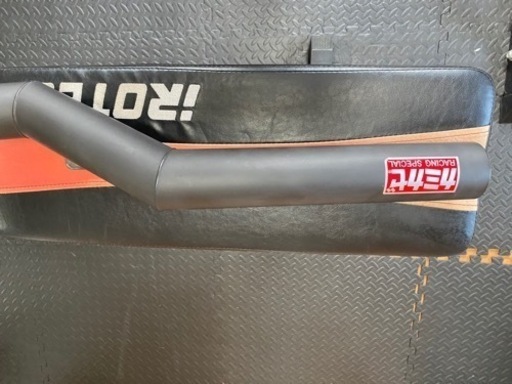 ゼファー1100 マフラー