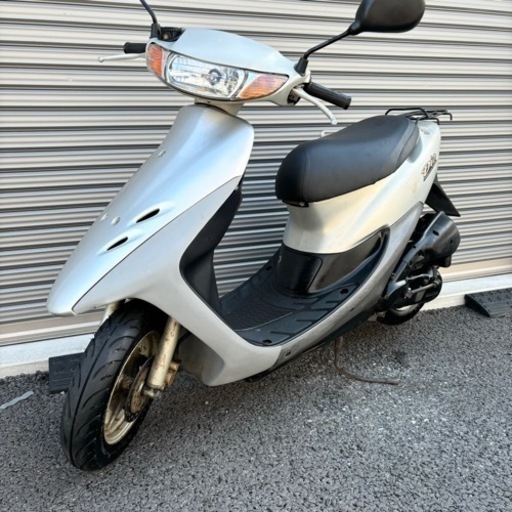 2742.フロントディスク　ライブディオ　バッテリー、シート、ミラー新品　千葉県柏市　即日配送、自走引き取りも可能