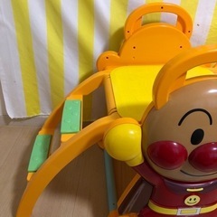 アンパンマン　滑り台
の画像