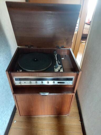 昭和レトロ！ レコードプレーヤー