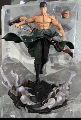 海外フィギュア　ゾロ