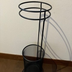 ［お話し中］値下げしました！アイアン傘立て★未使用　インテリア雑貨/小物 の画像