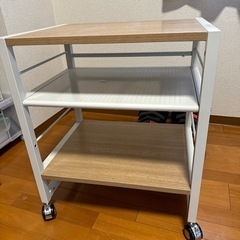 キャスター付　3段ラックお譲りします