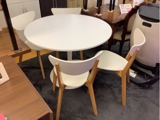 【リサイクルサービス八光】幅103cm　IKEA　4人掛け　円形ダイニングセット