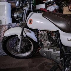 バイク　スズキ、バンバン２００ccの画像
