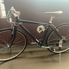 自転車 クロスバイクの画像