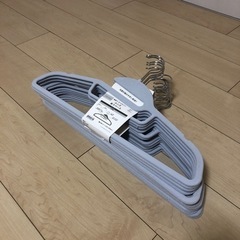 【取引予定者決定済み】　ニトリ　ハンガー　１５本