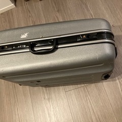 スーツケースの画像