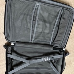 スーツケースの画像