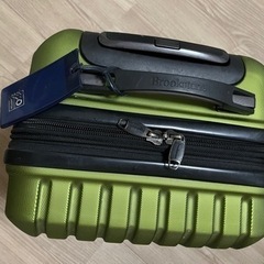 スーツケースの画像