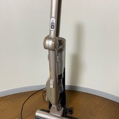 HITACHI コードレス掃除機