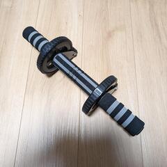 腹筋ローラーの画像