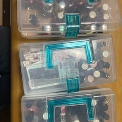 ネイルカラーなど