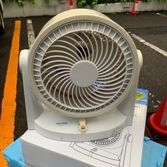 お得　涼しい　サーキュレーター　家電 季節、空調家電 扇風機の画像