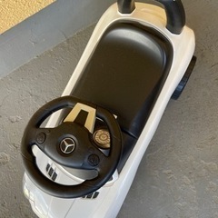 ベンツ　車　おもちゃの画像