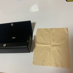 JINSのメガネケース👓の画像