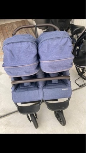 エアバギー　ココダブル　双子ベビーカー